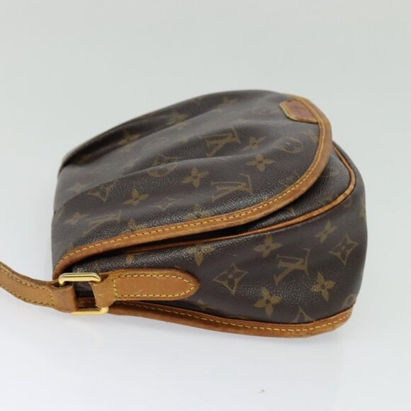 LOUIS VUITTON Monogram Menilmontan PM Shoulder Bag M40474 LV Auth 135415 - Picture 4 of 16
